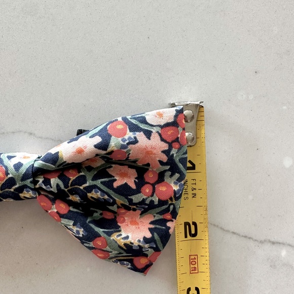 NWTs Foggy Dog Inky Blooms Dog Bow Tie - Large - Picture 6 of 12